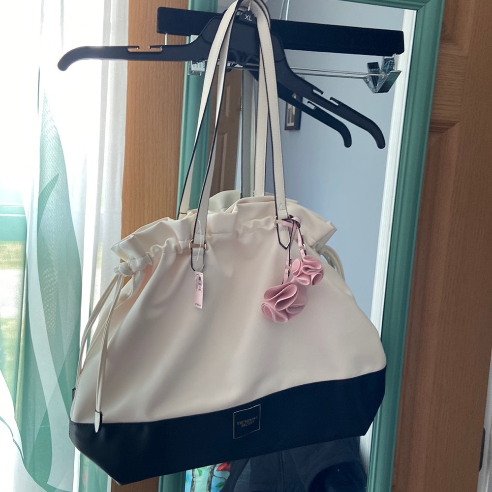 Victoria secret purse new